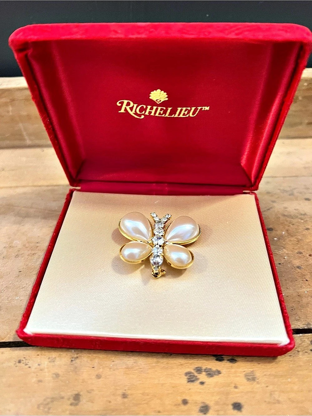 Richelieu Pearl & Rhinestone Butterfly Brooch